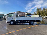 日野デュトロ平ボディ小型（2t・3t）[写真05]