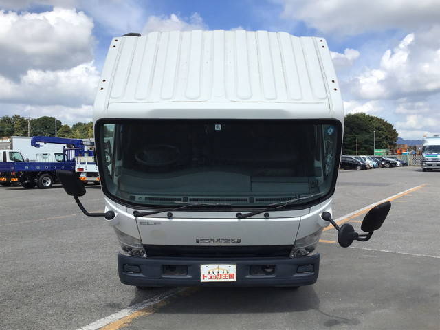 いすゞエルフ冷凍車（冷蔵車）小型（2t・3t）[写真09]