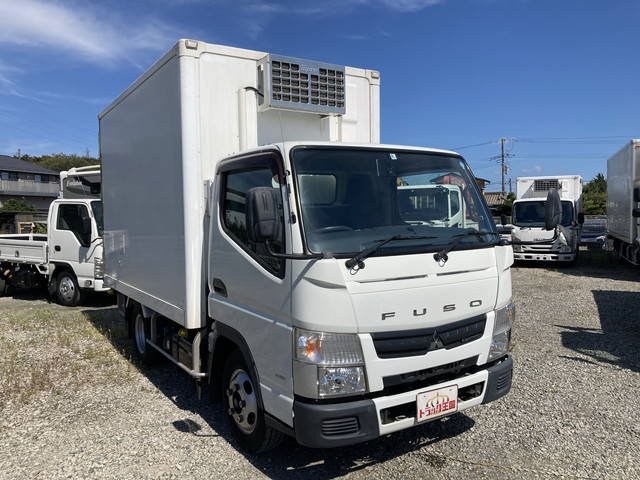 三菱ふそうキャンター冷凍車（冷蔵車）小型（2t・3t）[写真03]