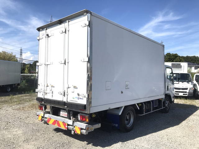 いすゞエルフ冷凍車（冷蔵車）小型（2t・3t）[写真02]