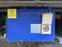 いすゞエルフ冷凍車（冷蔵車）小型（2t・3t）[写真23]