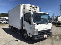 いすゞエルフ冷凍車（冷蔵車）小型（2t・3t）[写真03]