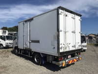 いすゞエルフ冷凍車（冷蔵車）小型（2t・3t）[写真04]