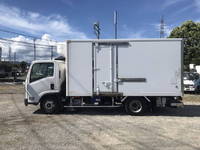 いすゞエルフ冷凍車（冷蔵車）小型（2t・3t）[写真05]