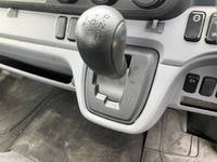 三菱ふそうキャンター平ボディ小型（2t・3t）[写真30]