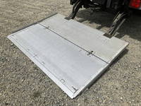 日野レンジャー冷凍車（冷蔵車）中型（4t）[写真17]