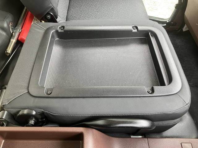 日野レンジャー冷凍車（冷蔵車）中型（4t）[写真33]