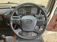 日野レンジャー冷凍車（冷蔵車）中型（4t）[写真34]