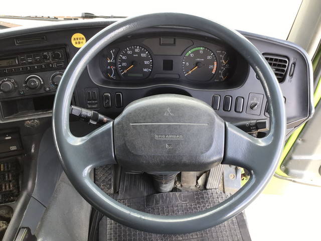 三菱ふそうスーパーグレートミキサー車（コンクリートミキサー）大型（10t）[写真35]