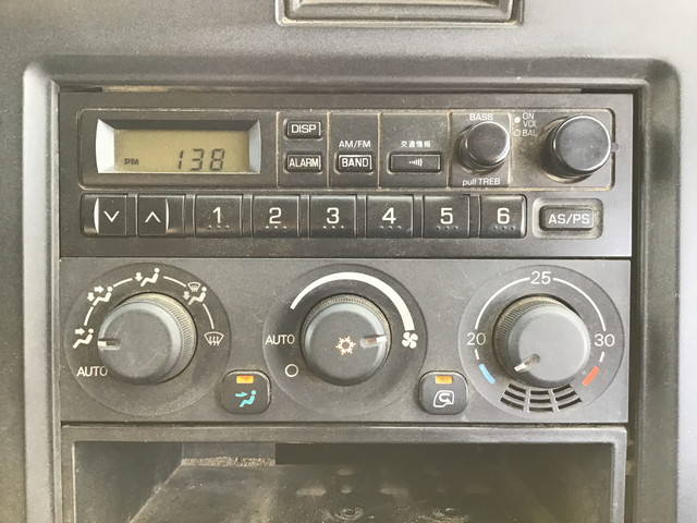 三菱ふそうスーパーグレートミキサー車（コンクリートミキサー）大型（10t）[写真37]