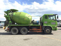 三菱ふそうスーパーグレートミキサー車（コンクリートミキサー）大型（10t）[写真06]