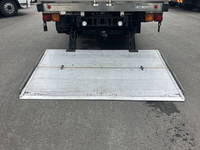 いすゞフォワード冷凍車（冷蔵車）中型（4t）[写真14]