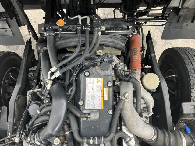 いすゞフォワード冷凍車（冷蔵車）中型（4t）[写真22]