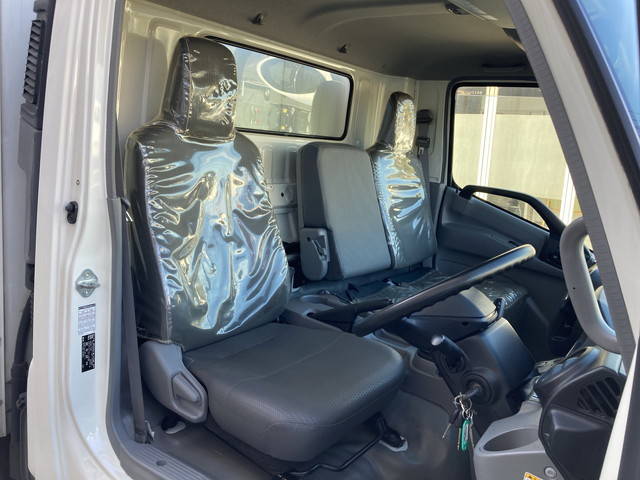 日野デュトロ冷凍車（冷蔵車）小型（2t・3t）[写真30]