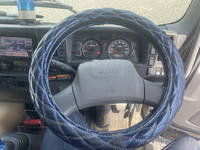 いすゞフォワードユニック5段中型（4t）[写真33]