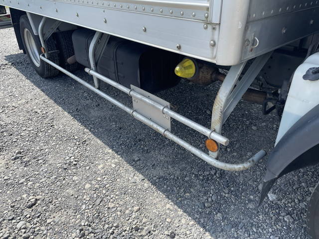 日野デュトロアルミバン小型（2t・3t）[写真20]