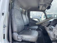 日野デュトロアルミバン小型（2t・3t）[写真35]