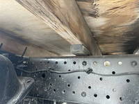 いすゞエルフ平ボディ小型（2t・3t）[写真21]