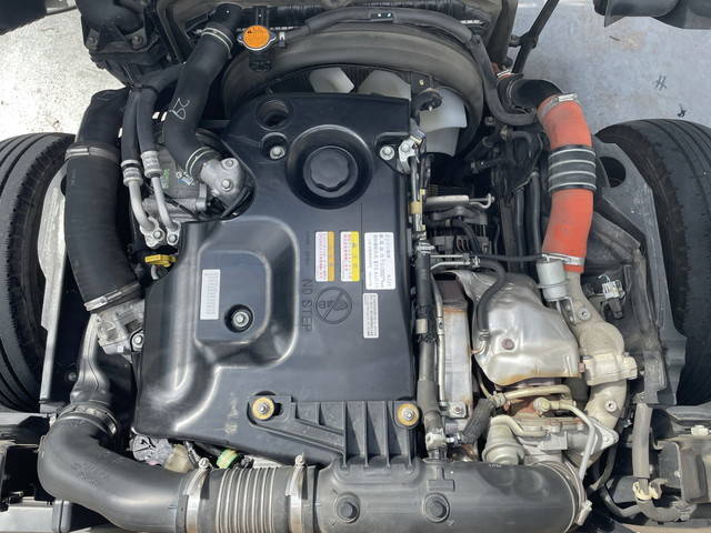 いすゞエルフ平ボディ小型（2t・3t）[写真24]