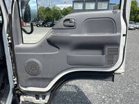 いすゞエルフ平ボディ小型（2t・3t）[写真27]