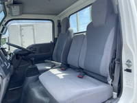 いすゞエルフ平ボディ小型（2t・3t）[写真28]