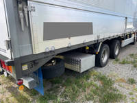 UDトラックスクオンアルミウイング大型（10t）[写真05]