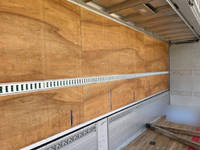 UDトラックスクオンアルミウイング大型（10t）[写真08]