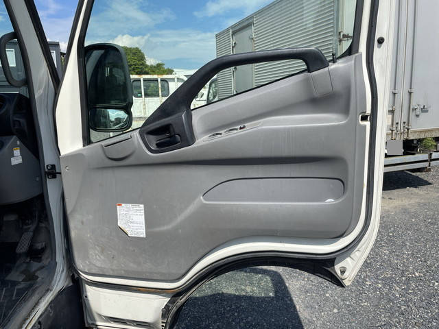 日野デュトロ平ボディ小型（2t・3t）[写真30]