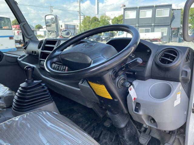 日野デュトロ平ボディ小型（2t・3t）[写真35]