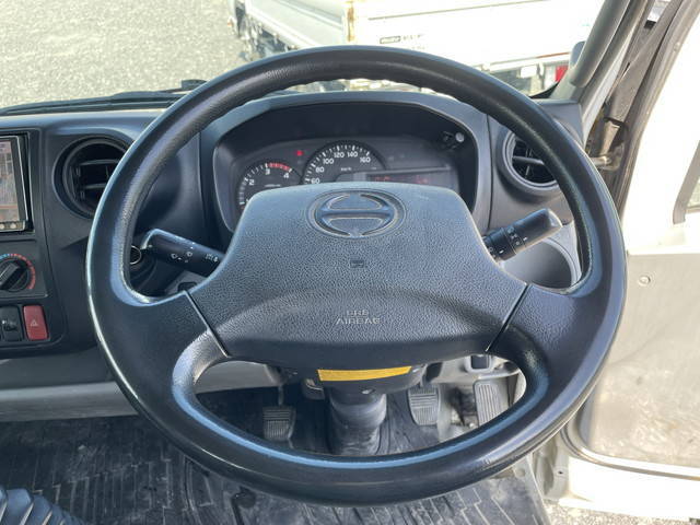 日野デュトロ平ボディ小型（2t・3t）[写真36]