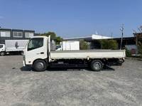 日野デュトロ平ボディ小型（2t・3t）[写真05]