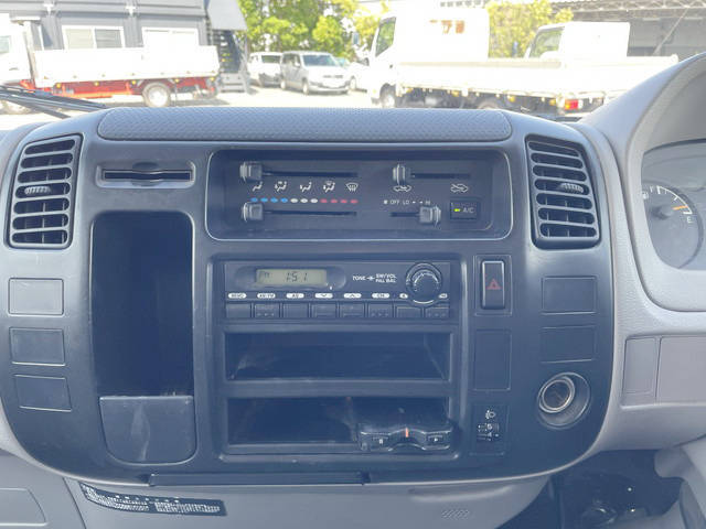 トヨタトヨエース幌車小型（2t・3t）[写真32]