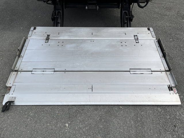 マツダタイタンアルミバン小型（2t・3t）[写真14]