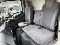 マツダタイタンアルミバン小型（2t・3t）[写真18]