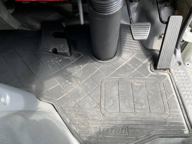 マツダタイタンアルミバン小型（2t・3t）[写真33]