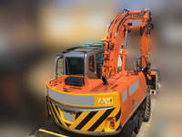 日立ホイル式油圧ショベル[写真04]