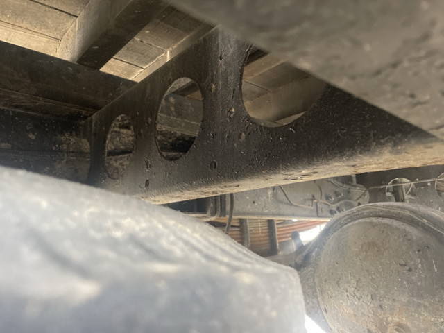 いすゞフォワードセルフクレーン3段中型（4t）[写真20]