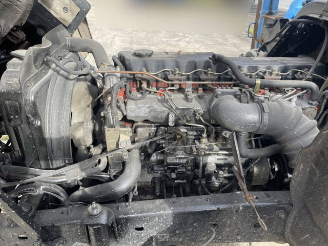 いすゞフォワードセルフクレーン3段中型（4t）[写真23]