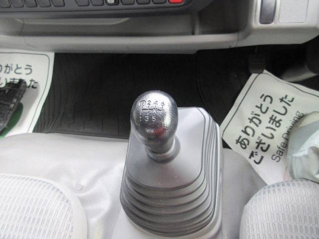 日野デュトロセーフティローダー小型（2t・3t）[写真16]