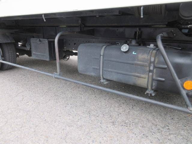 日野デュトロセーフティローダー小型（2t・3t）[写真09]