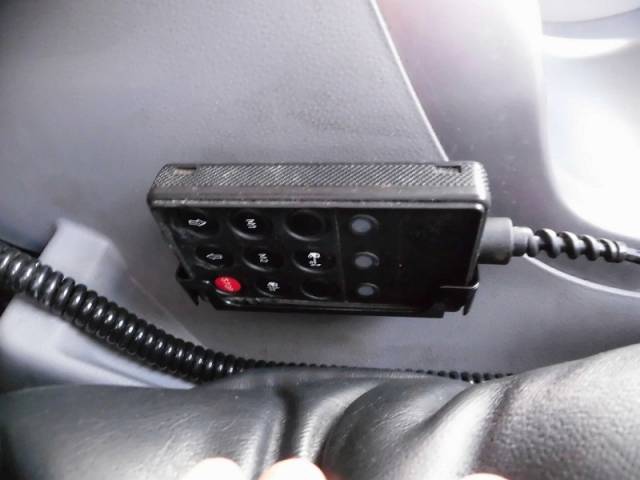 UDトラックスクオンアルミウイング大型（10t）[写真16]