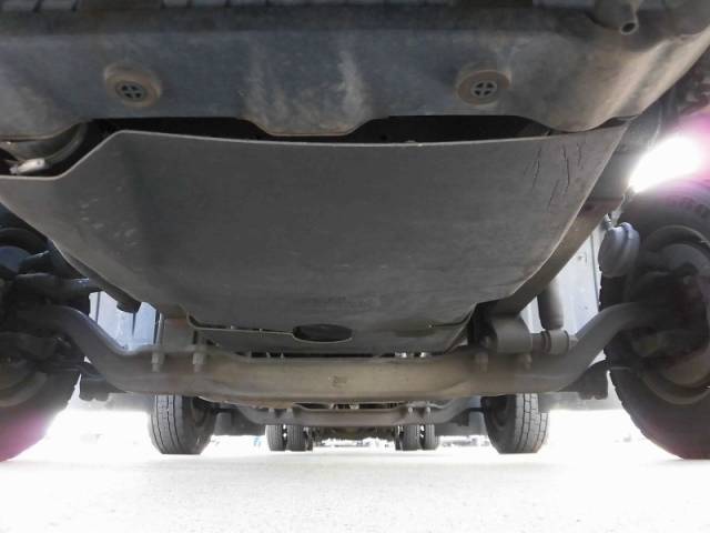 UDトラックスクオンアルミウイング大型（10t）[写真23]