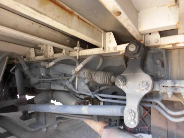 UDトラックスクオンアルミウイング大型（10t）[写真09]