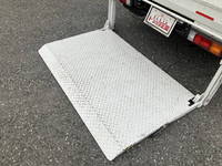 三菱ふそうキャンターダブルキャブ（Wキャブ）小型（2t・3t）[写真15]