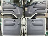 三菱ふそうキャンターダブルキャブ（Wキャブ）小型（2t・3t）[写真25]