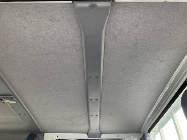 三菱ふそうキャンターダブルキャブ（Wキャブ）小型（2t・3t）[写真30]