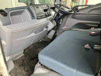 三菱ふそうキャンターダブルキャブ（Wキャブ）小型（2t・3t）[写真31]