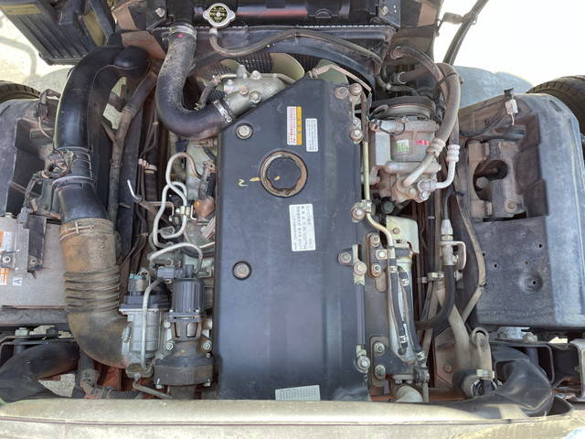 いすゞエルフクレーン4段小型（2t・3t）[写真28]