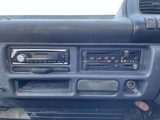 いすゞエルフクレーン4段小型（2t・3t）[写真38]