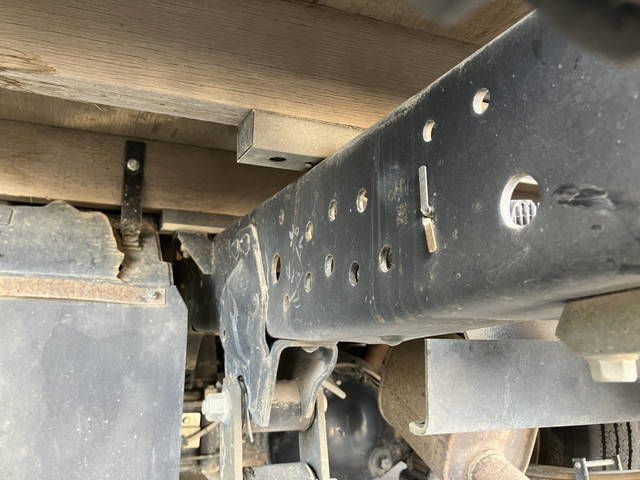 日産アトラス平ボディ小型（2t・3t）[写真22]